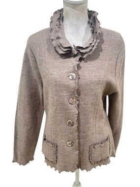 Nwt Venario claire 100% wool beige Button-Front Jacket patch pockets size large